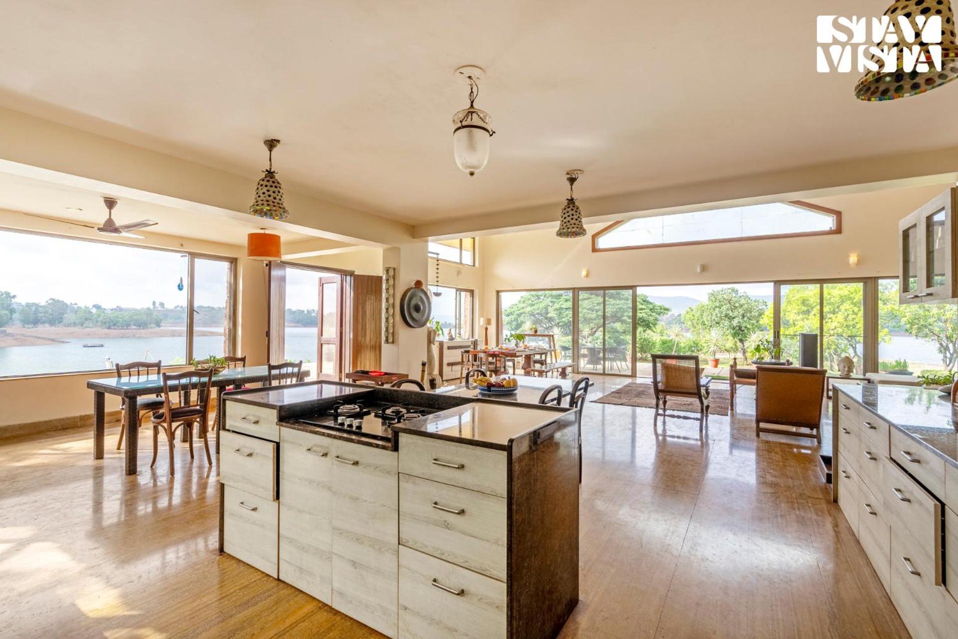 Stayvista At Three Shores With Lake View & Alfresco Dining Khamshet ภายนอก รูปภาพ