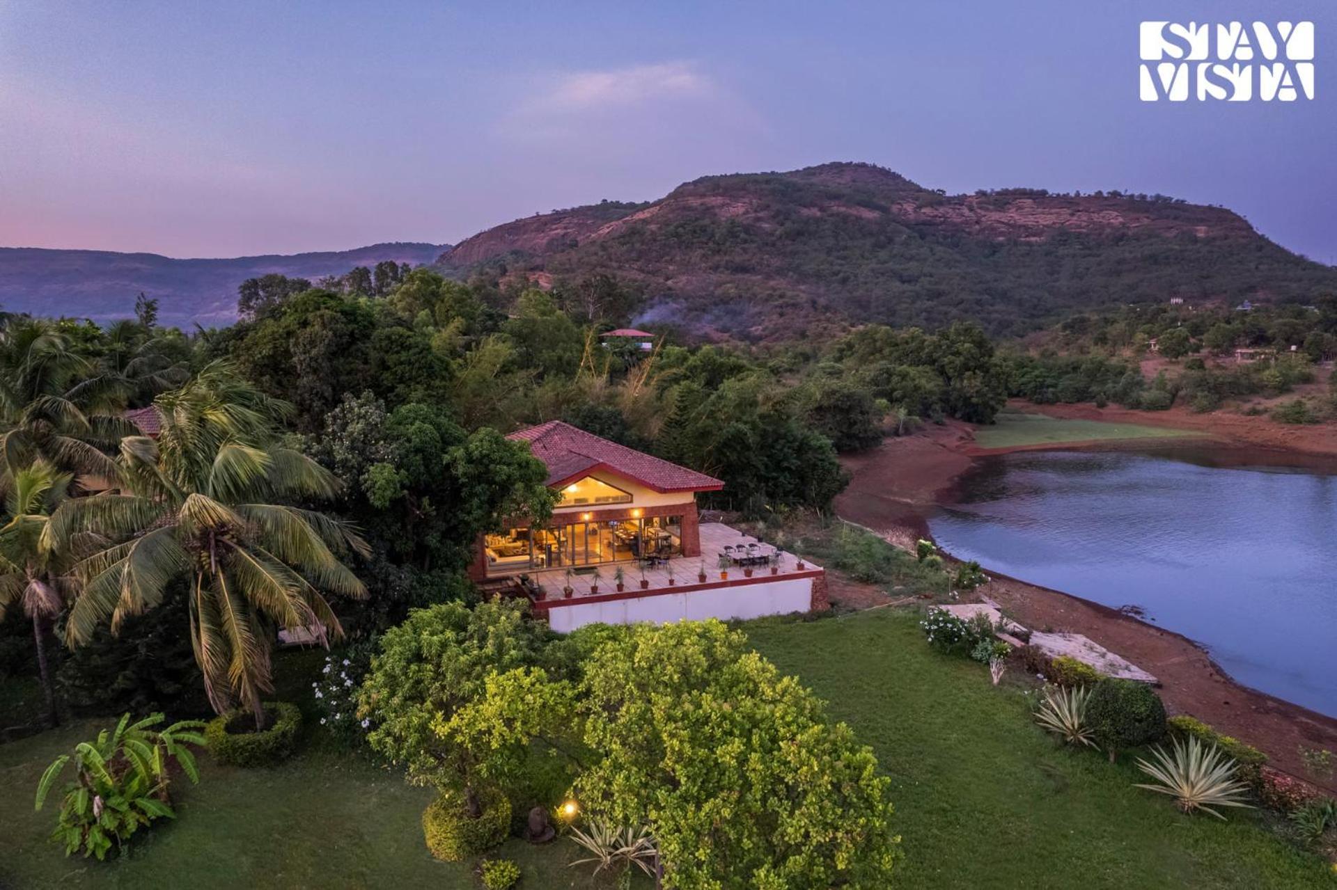 Stayvista At Three Shores With Lake View & Alfresco Dining Khamshet ภายนอก รูปภาพ